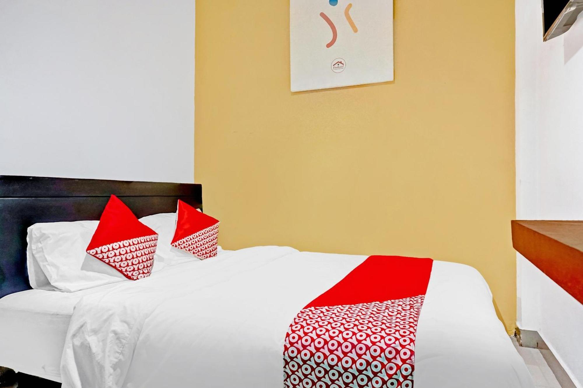 Hotel Oyo 90692 Point Jakarta